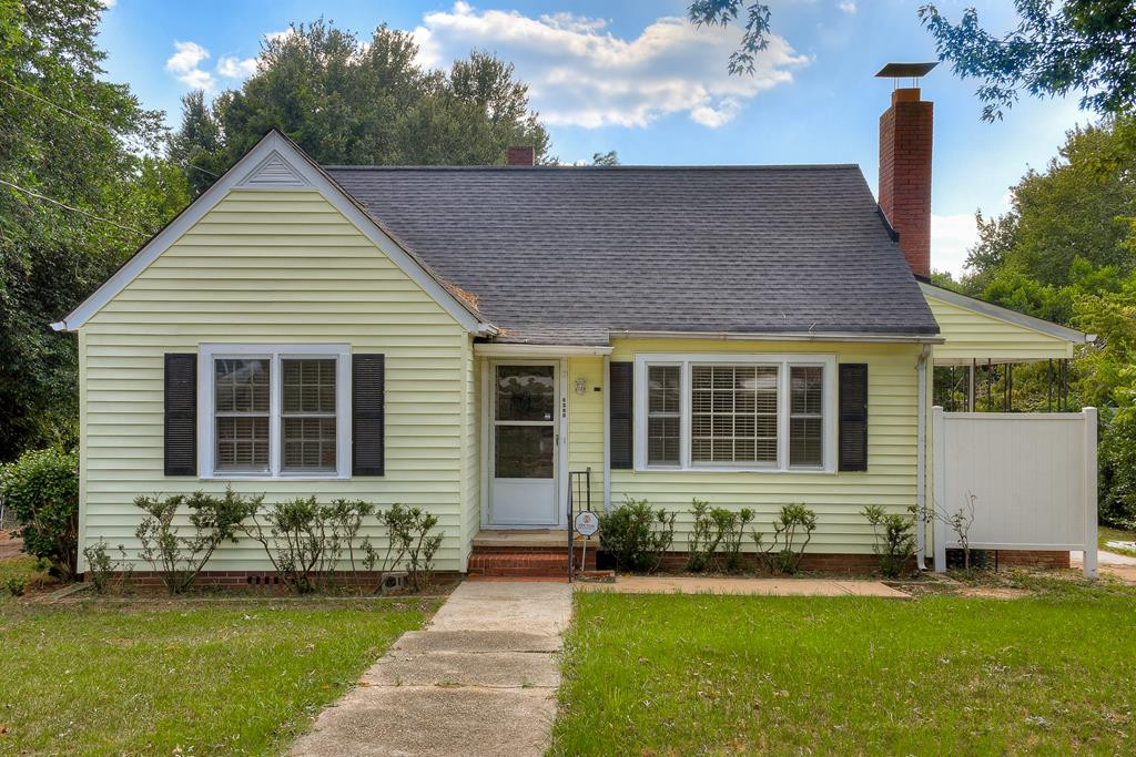 3021 Vaucluse Road Aiken, SC 29801 - Photo 1 of 31 Main View
