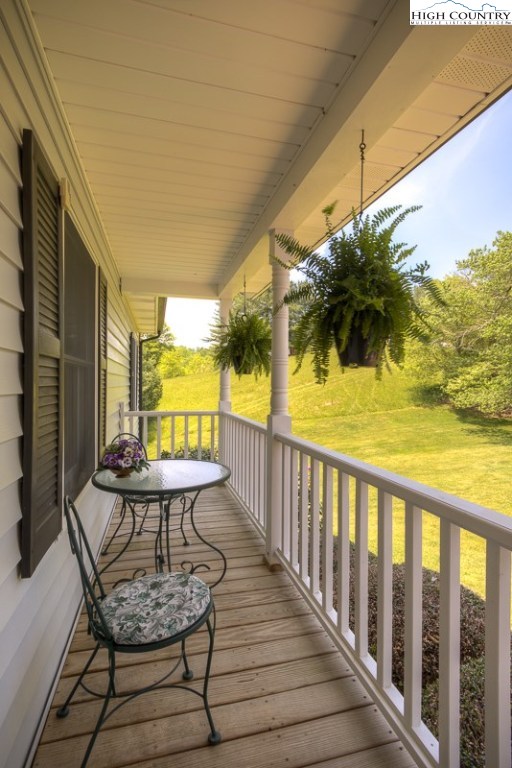 312 Riverside Drive Sparta, NC 28675 - Photo 12 of 36 Gallery Image 12