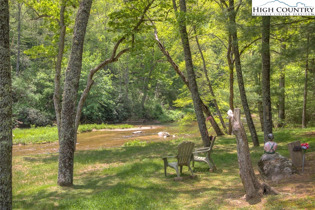 312 Riverside Drive Sparta, NC 28675 - Photo 6 of 36 Gallery Image 6