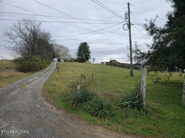 $460,000 | 3451 Baker Springs Road, White Pine, TN 37890