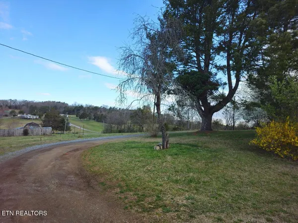 $460,000 | 3451 Baker Springs Road, White Pine, TN 37890