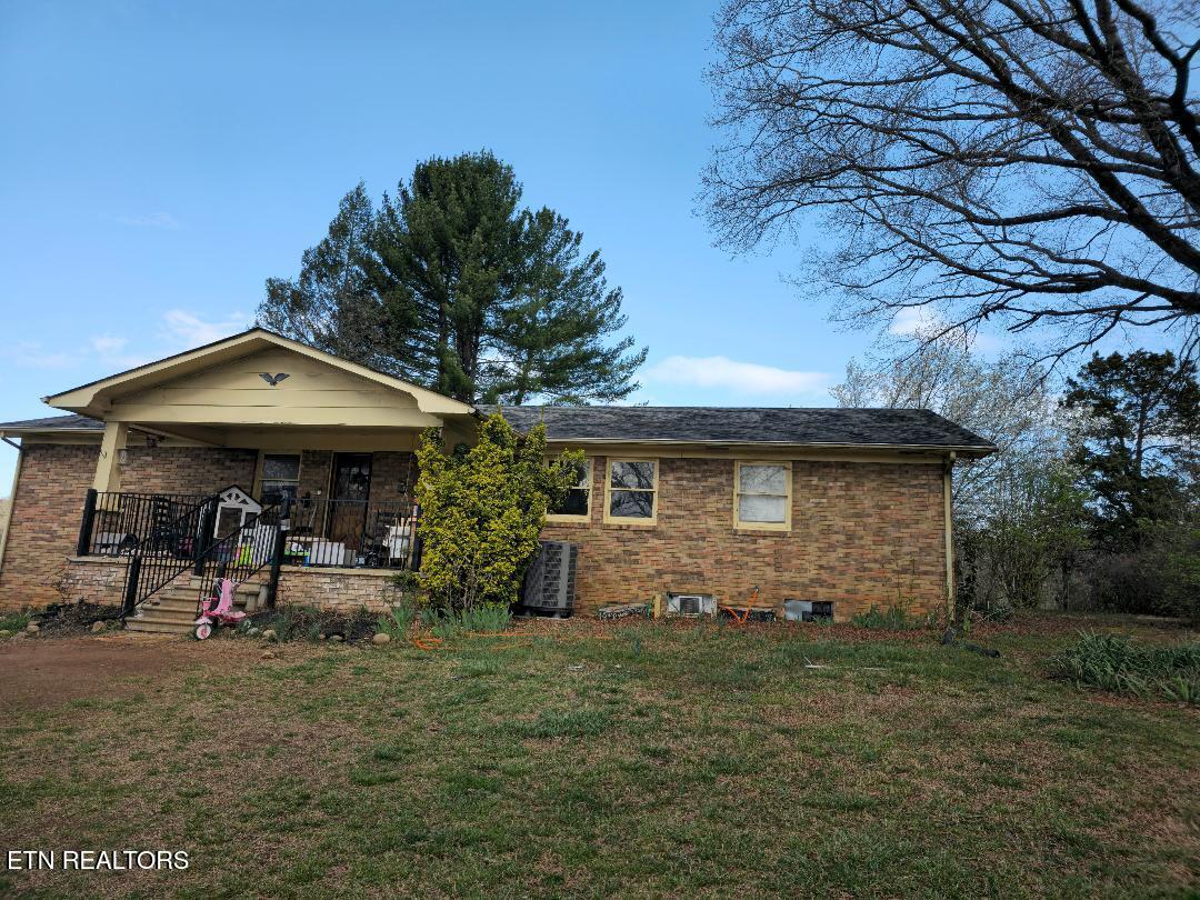 3451 Baker Springs Road White Pine, TN 37890 - Photo 8 of 27 15