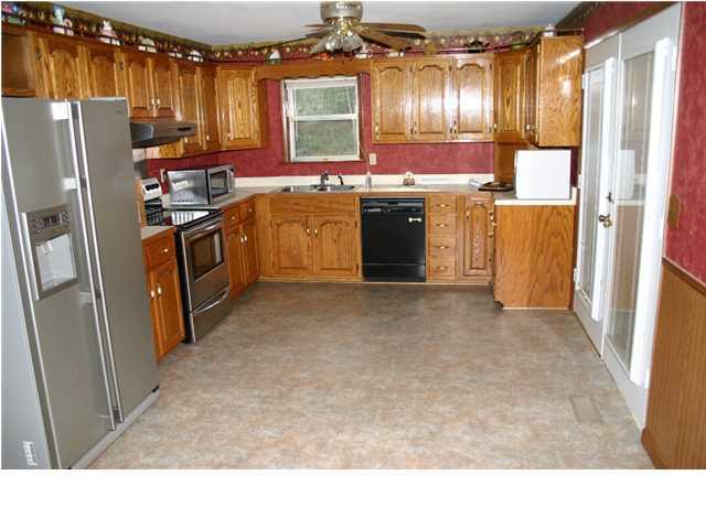 21 Cash Road Jasper, TN 37347 - Photo 3 of 10 Additional Photo