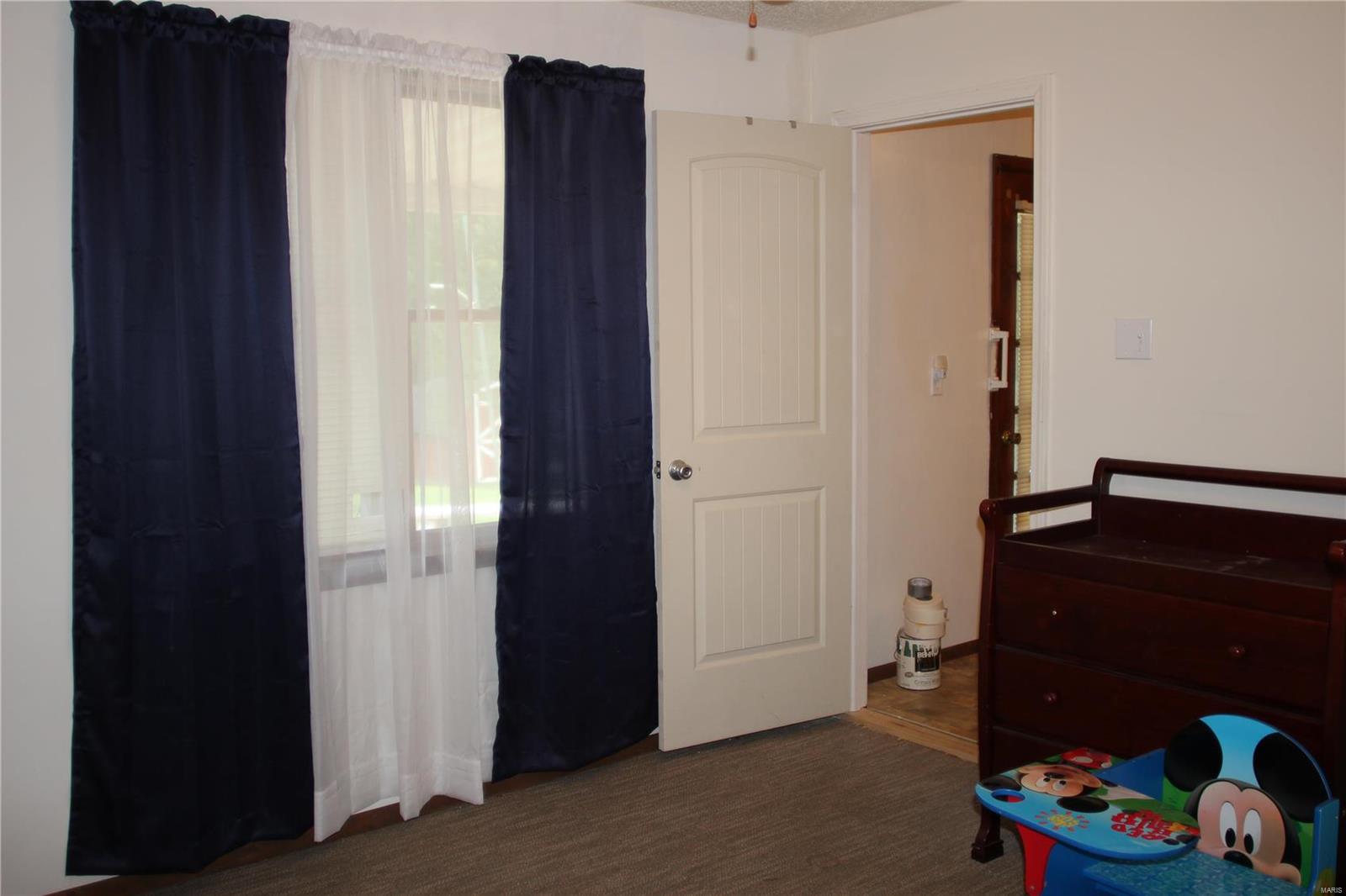6059 Kerth Road St. Louis, MO 63128 - Photo 29 of 31 Gallery Image 29