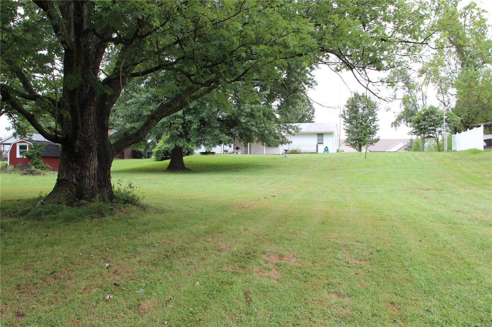 6059 Kerth Road St. Louis, MO 63128 - Photo 8 of 31 Gallery Image 8