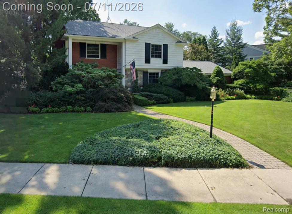 3033 Chewton Cross Road Bloomfield Hills, MI 48301 - Photo 1 of 1