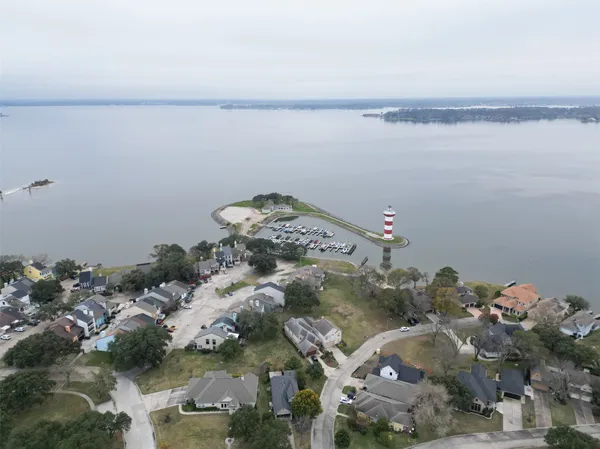 $299,990 | 1429 Bowsprit Point, Willis, TX 77318