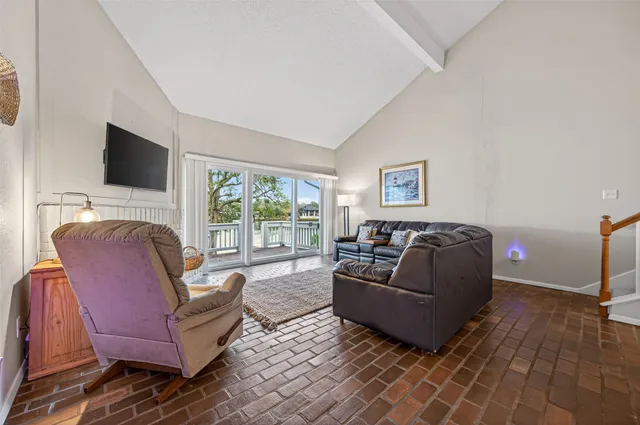 $299,990 | 1429 Bowsprit Point, Willis, TX 77318