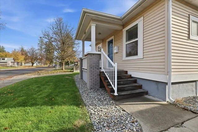 $415,000 | 2023 West Cleveland Avenue, Spokane, WA 99205