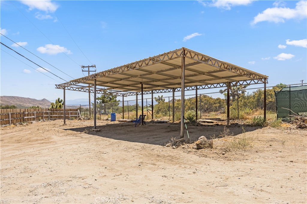 5100 Oil Well Road Phelan, CA 92371 - Photo 37 of 44