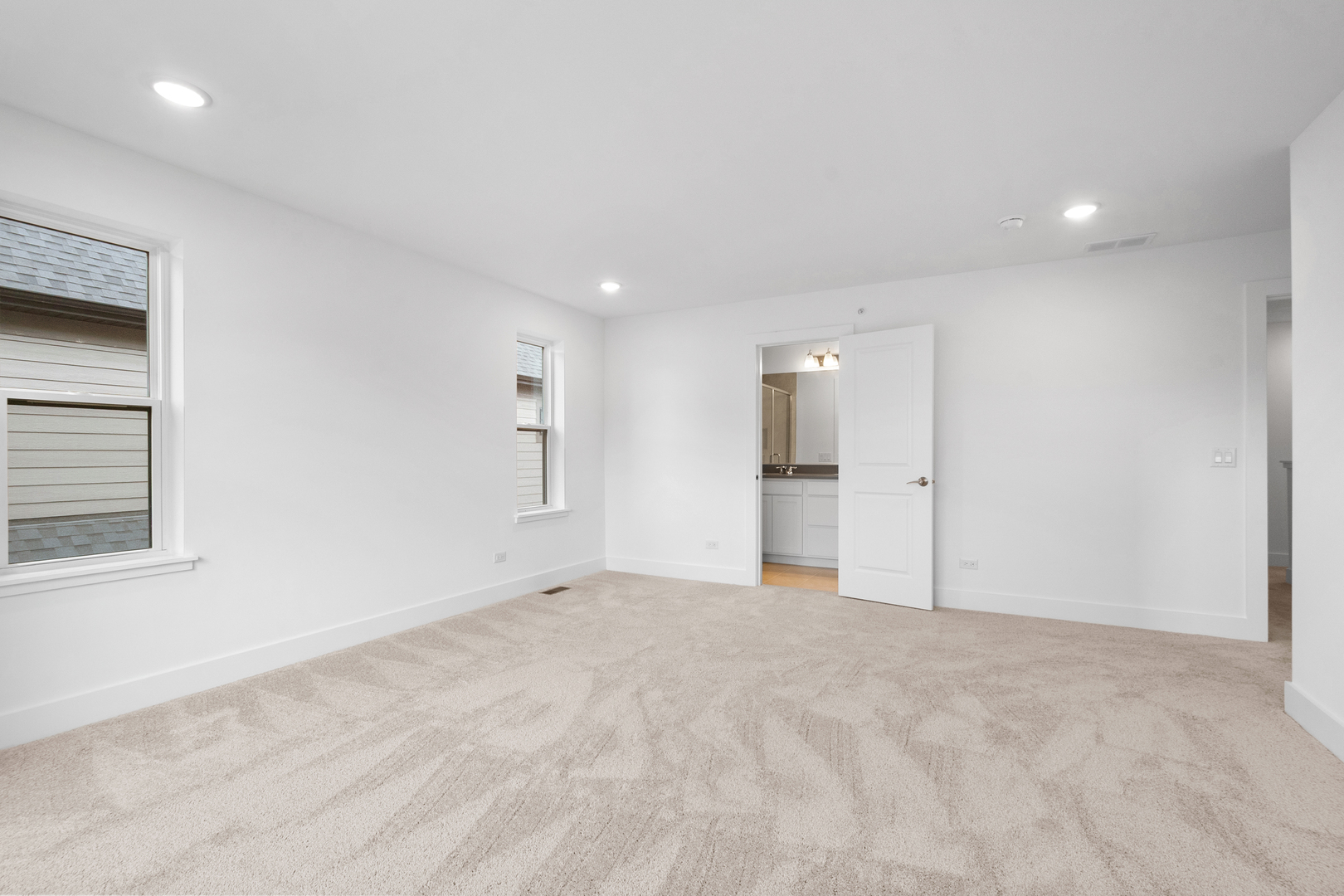 8375 Mulberry Avenue Morton Grove, IL 60053 - Photo 20 of 24 a view of an empty room with a kitchen