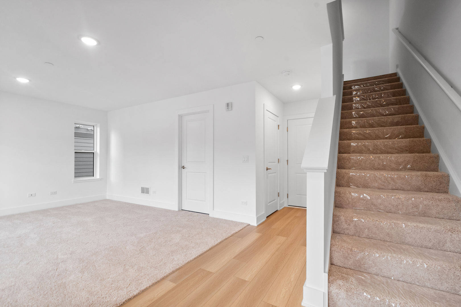 8375 Mulberry Avenue Morton Grove, IL 60053 - Photo 2 of 24 a view of an empty room