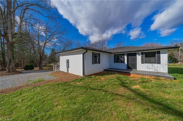 $285,000 | 3103 Pipers Gap Road, Mount Airy, NC 27030