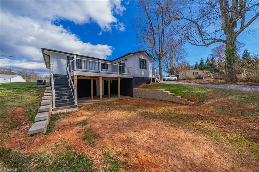 3103 Pipers Gap Road Mount Airy, NC 27030 - Photo 2 of 31