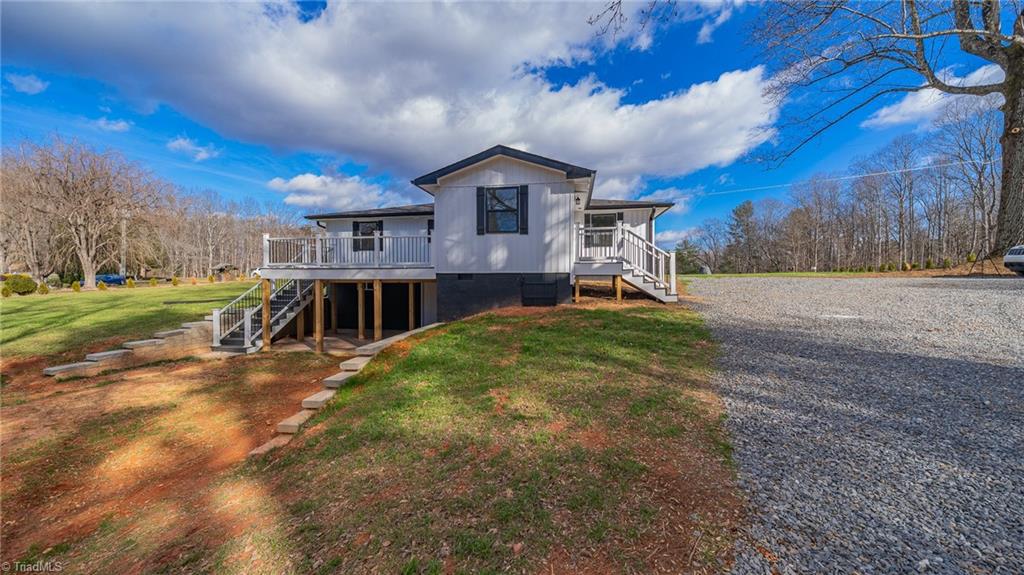 3103 Pipers Gap Road Mount Airy, NC 27030 - Photo 26 of 31