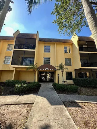$1,850 | 460 Northwest 20th Street, Unit 3040, Boca Raton, FL 33431