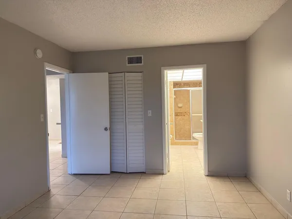 $1,850 | 460 Northwest 20th Street, Unit 3040, Boca Raton, FL 33431