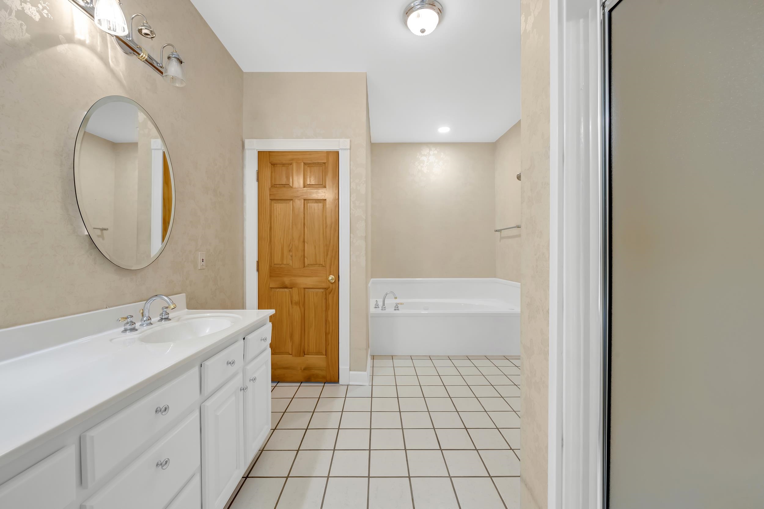 127 Wedge Loop Fairhope, AL 36532 - Photo 13 of 32 Bathroom