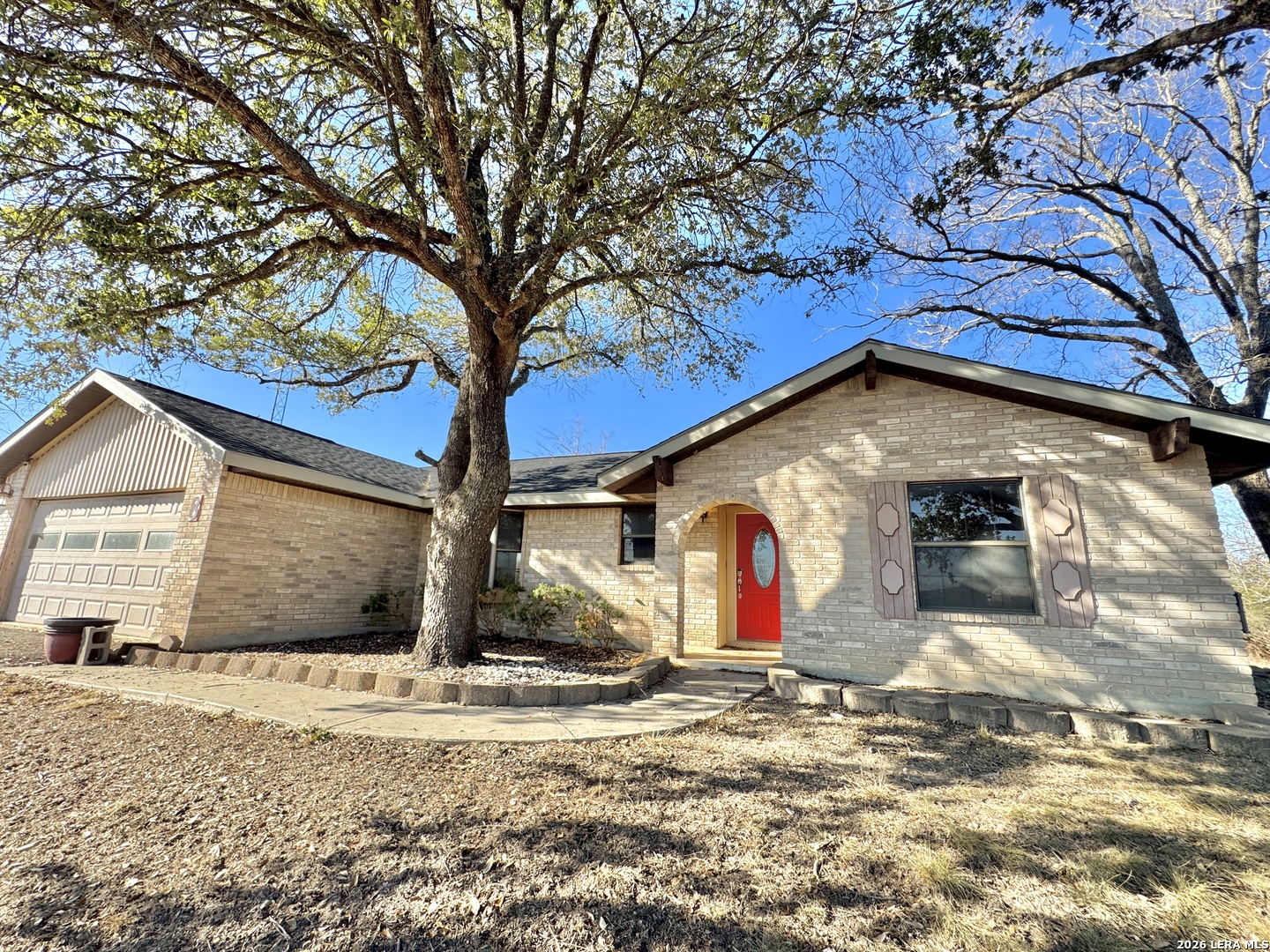 8 Hacienda Road Uvalde, TX 78801 - Photo 1 of 17