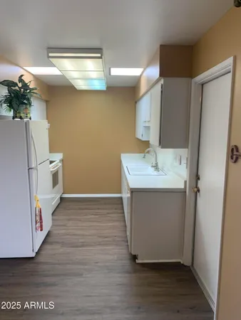 $194,000 | 13071 North 100th Drive, Sun City, AZ 85351