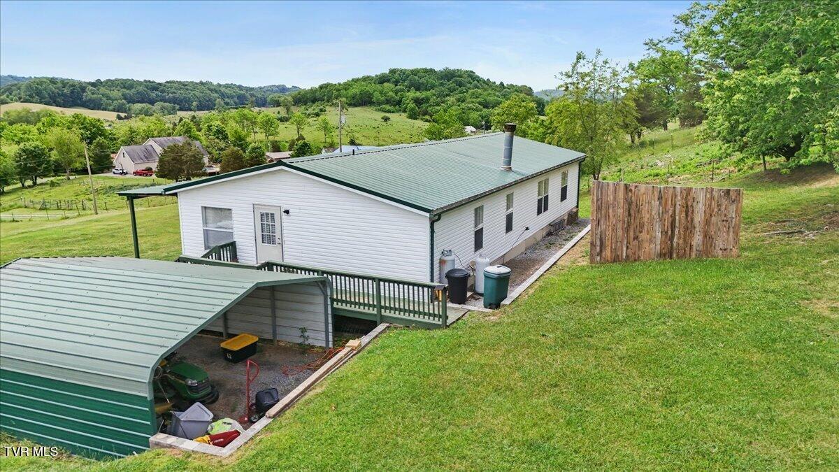 12207 Reedy Creek Road Bristol, VA 24202 - Photo 28 of 43 17-DJI_20260522134154_0371_D_1