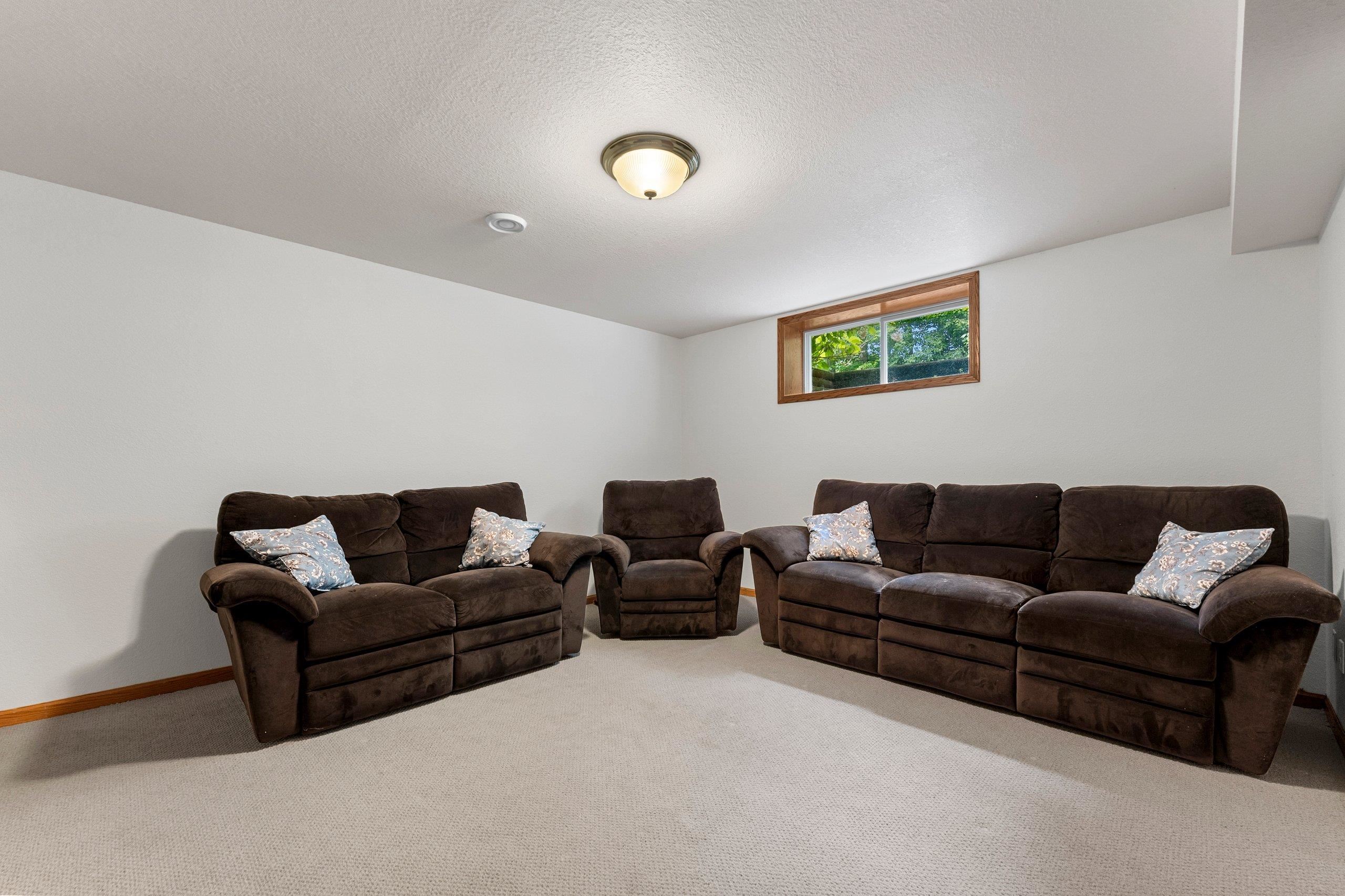 1218 Rosa Avenue Crivitz, WI 54114 - Photo 33 of 53