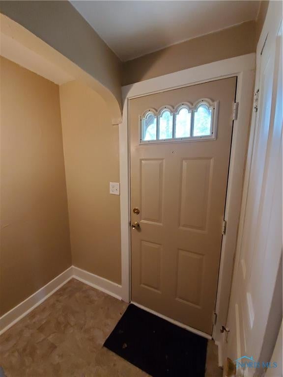 546 North Lallendorf Road Oregon, OH 43616 - Photo 10 of 19 Gallery Image 10