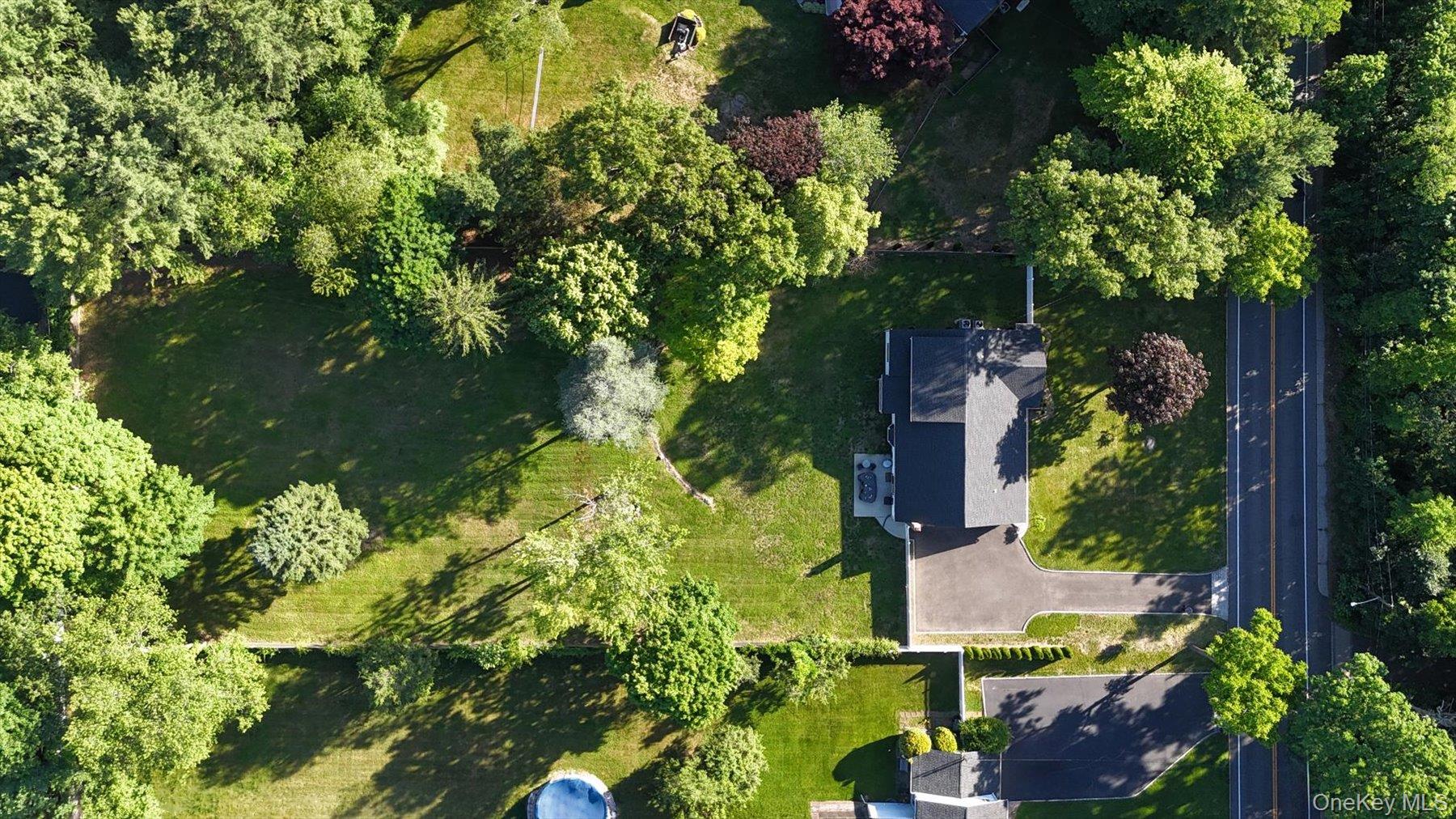 174 Warner Road Huntington, NY 11743 - Photo 42 of 46