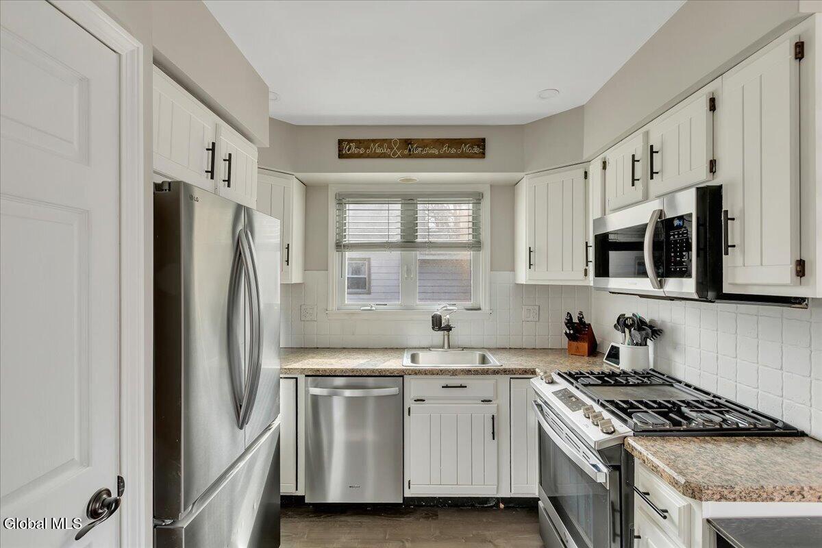 42 Irving Road Scotia, NY 12302 - Photo 20 of 43 20-IMG_2103