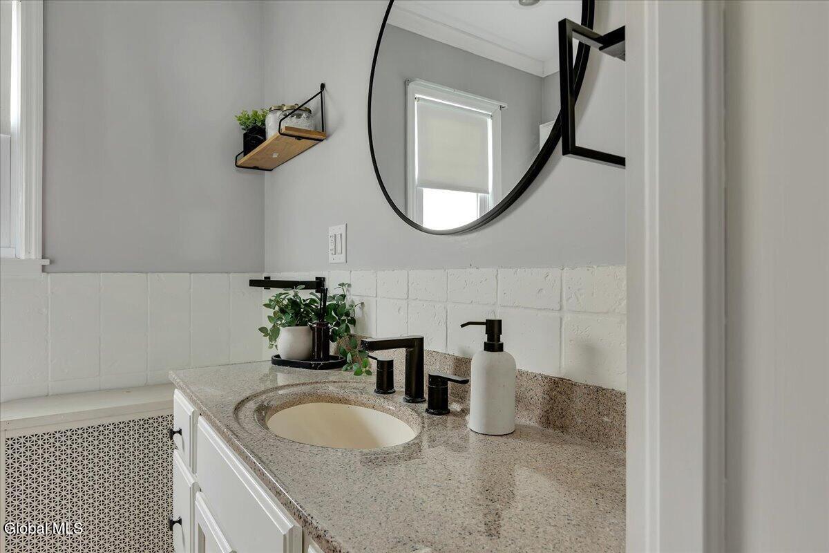 42 Irving Road Scotia, NY 12302 - Photo 29 of 43 29-IMG_2086