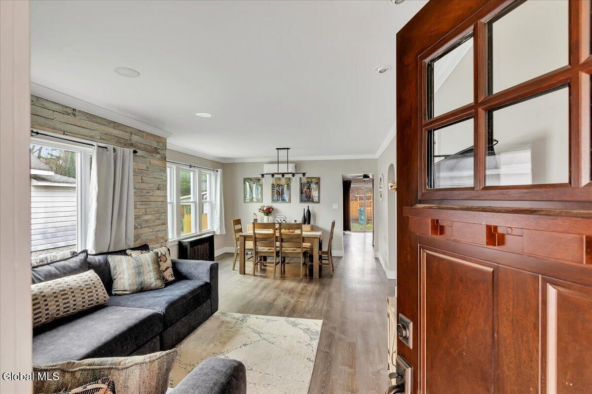 42 Irving Road Scotia, NY 12302 - Photo 9 of 43 09-IMG_1995