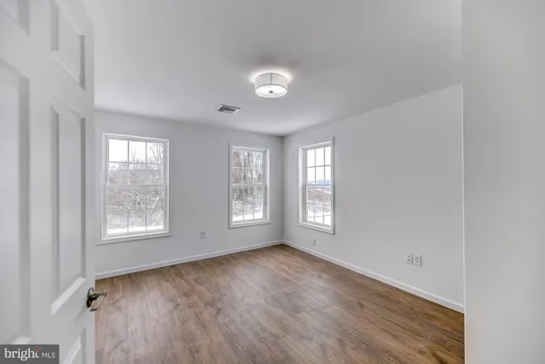 $460,000 | 13 Estate Way, Nescopeck, PA 18635