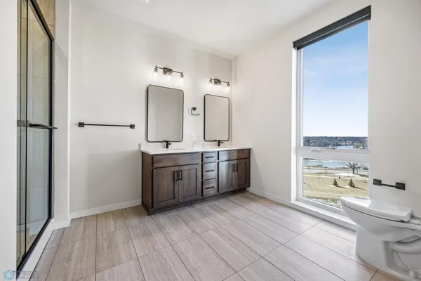 $625,000 | 234 Main Avenue, Unit 711, Fargo, ND 58103
