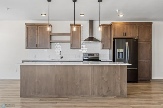 $625,000 | 234 Main Avenue, Unit 711, Fargo, ND 58103