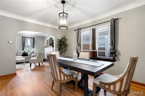 $289,900 | 5251 Walsh Street, St. Louis, MO 63109