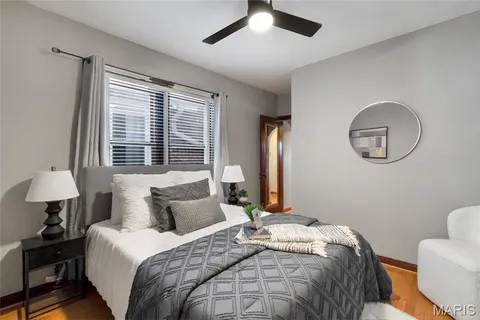 $289,900 | 5251 Walsh Street, St. Louis, MO 63109
