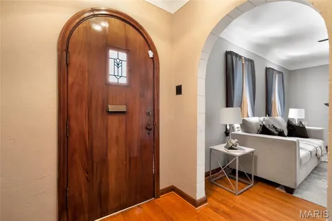 $289,900 | 5251 Walsh Street, St. Louis, MO 63109