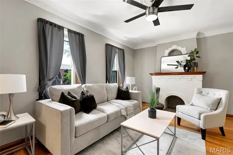$289,900 | 5251 Walsh Street, St. Louis, MO 63109