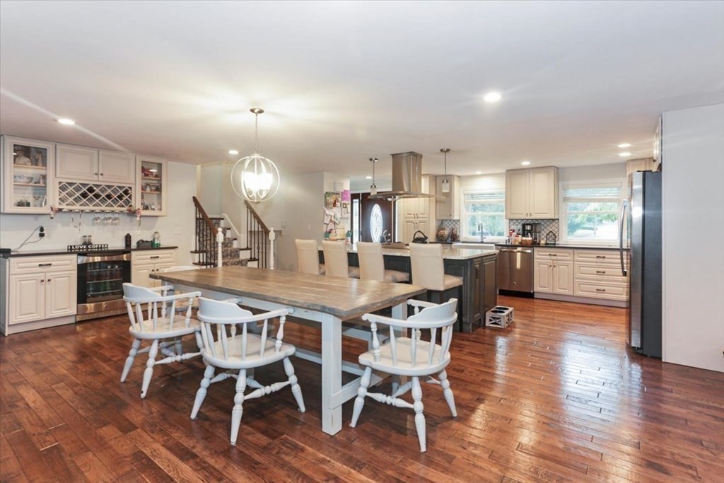 60 Croydon Road Norwood, MA 02062 - Photo 7 of 30 Gallery Image 7