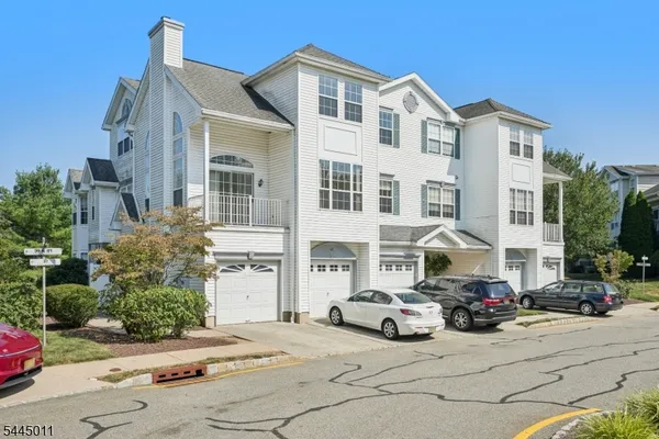 $3,675 | 43 Hancock Drive, Morristown, NJ 07960