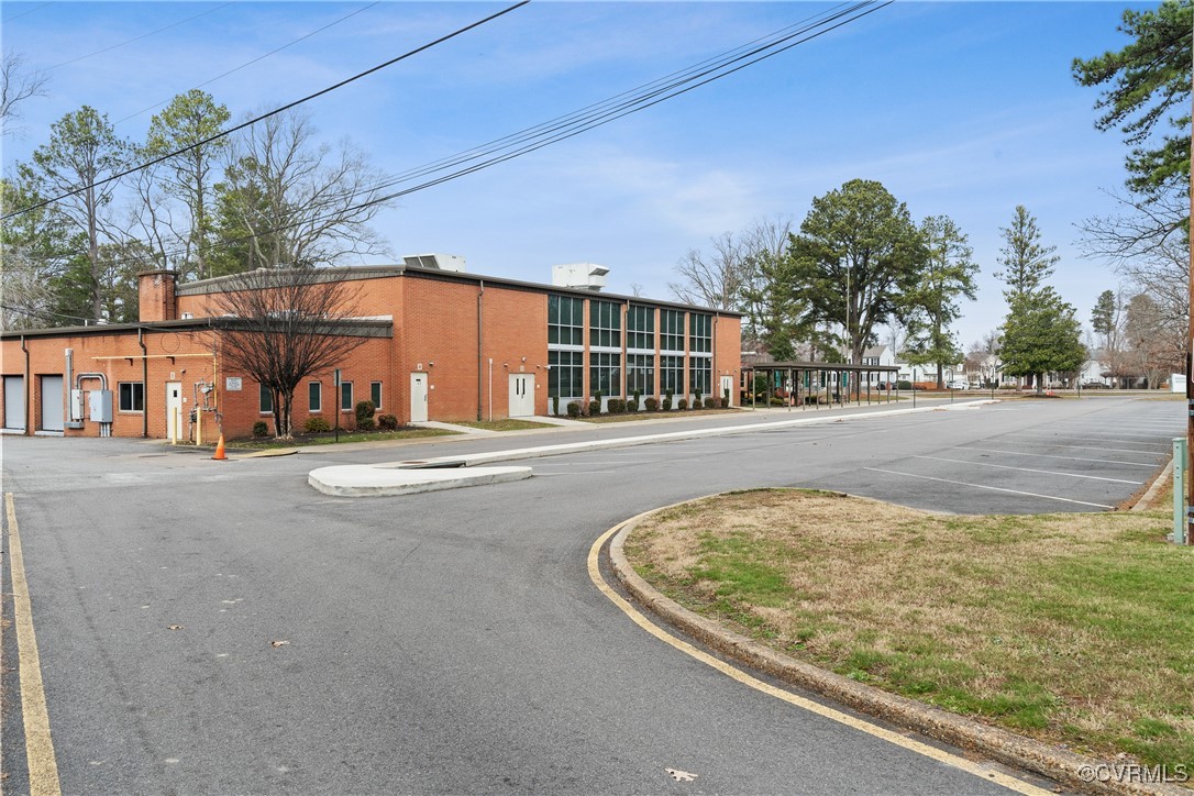 404 Beulah Road Sandston, VA 23150 - Photo 19 of 19 7 Pines Elementary School nearby.