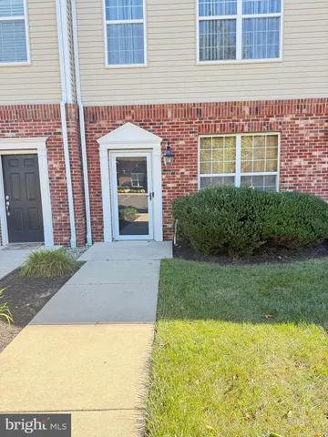 $2,400 | 9 Riverwalk Boulevard, Florence, NJ 08518