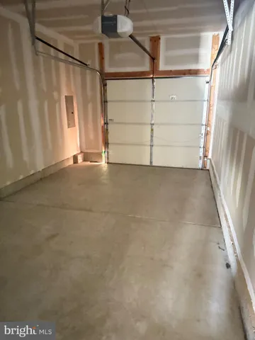 $2,400 | 9 Riverwalk Boulevard, Florence, NJ 08518