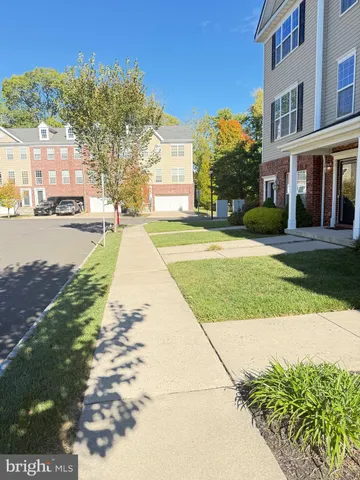 $2,400 | 9 Riverwalk Boulevard, Florence, NJ 08518