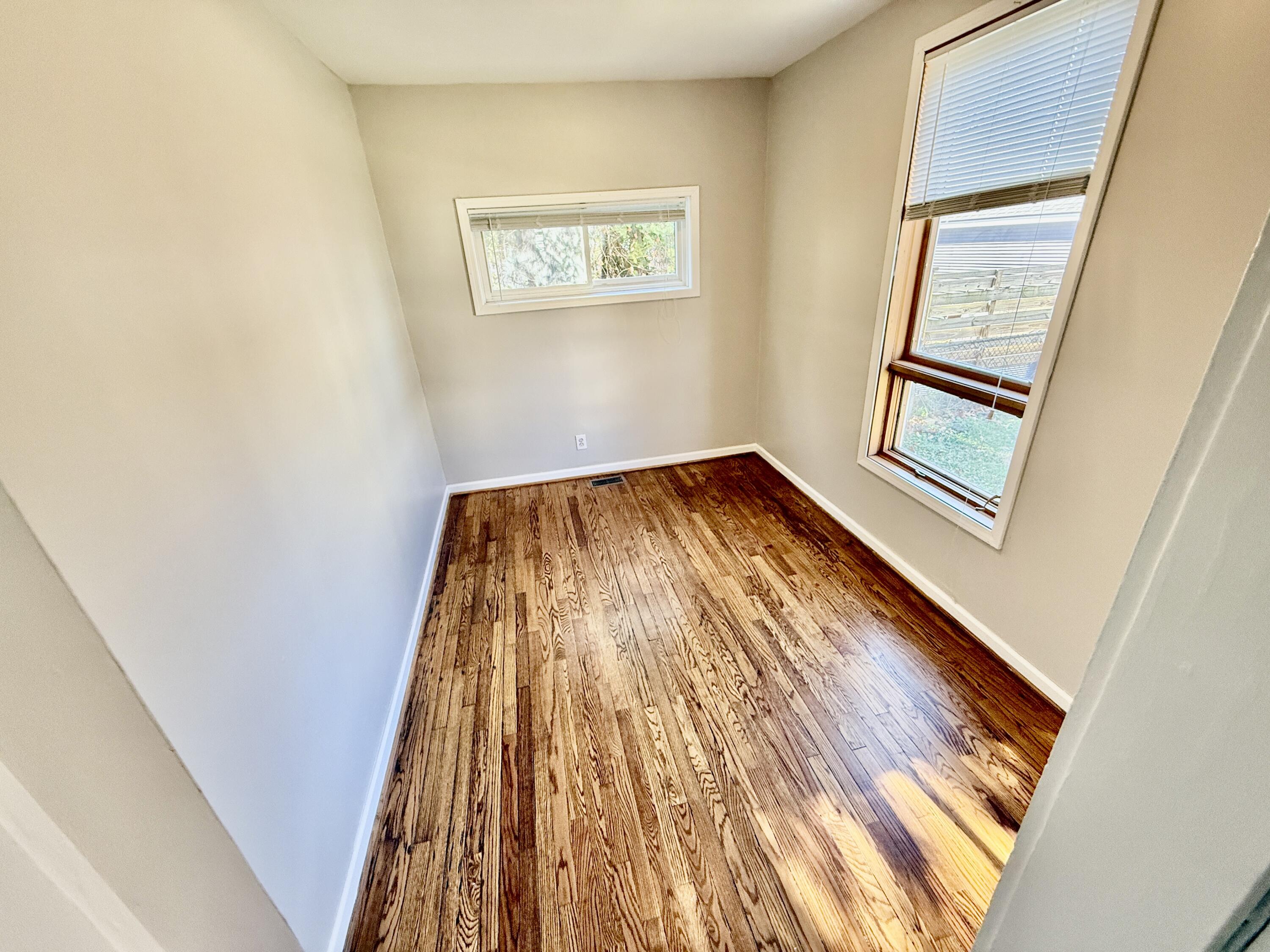 23 Ferrin Place Mount Clemens, MI 48043 - Photo 8 of 23 IMG_0244