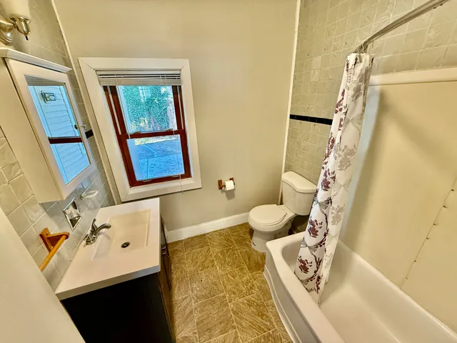 $258,500 | 23 Ferrin Place, Mount Clemens, MI 48043