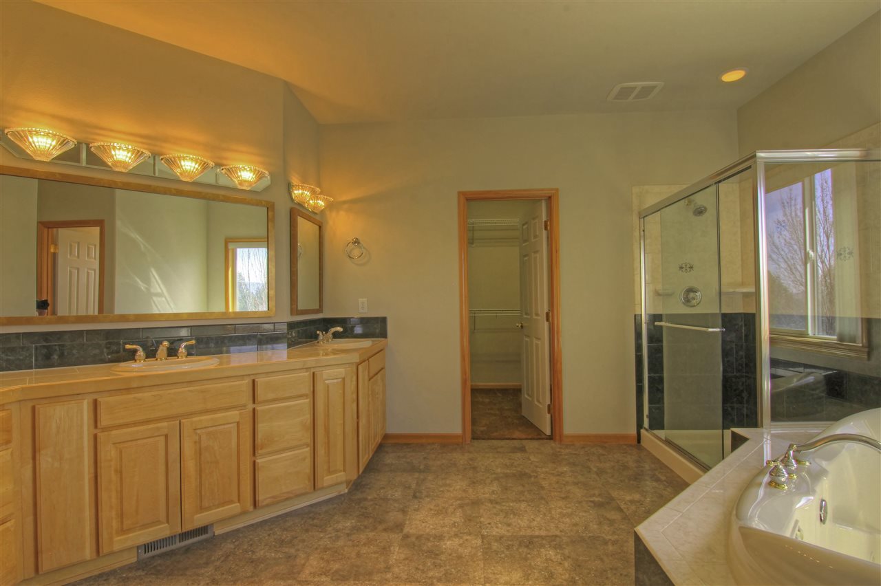 2224 South Steen Road Spokane Valley, WA 99037 - Photo 14 of 20 Gallery Image 14