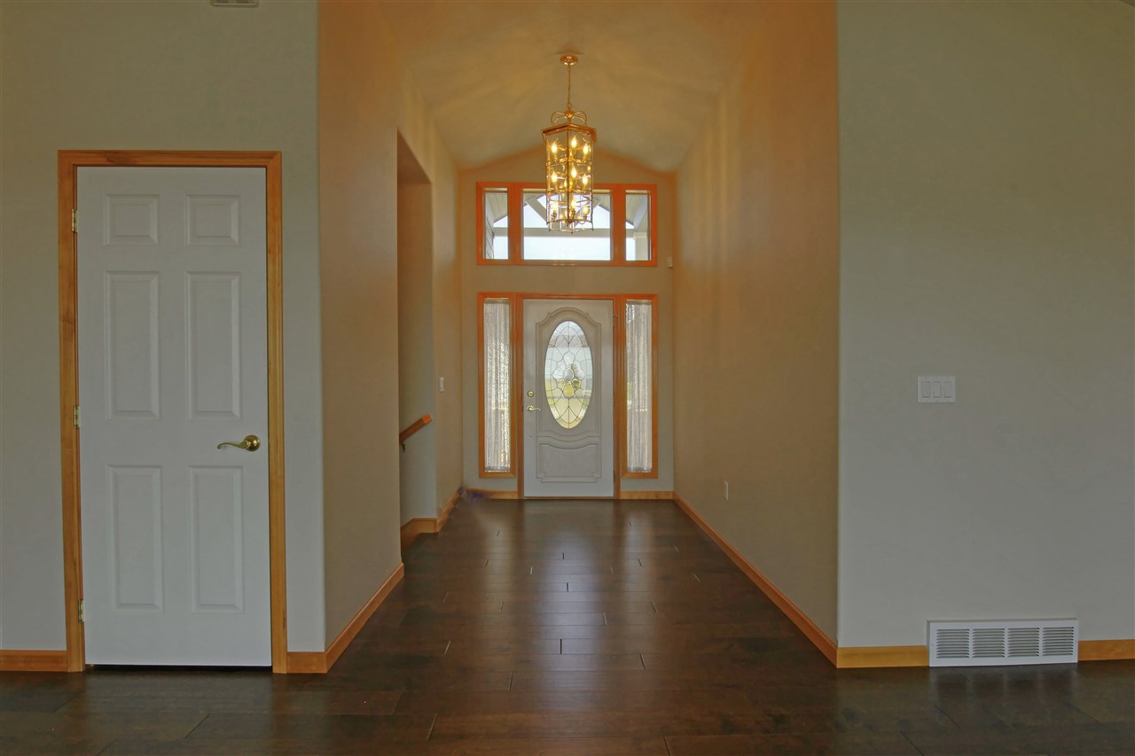 2224 South Steen Road Spokane Valley, WA 99037 - Photo 4 of 20 Gallery Image 4