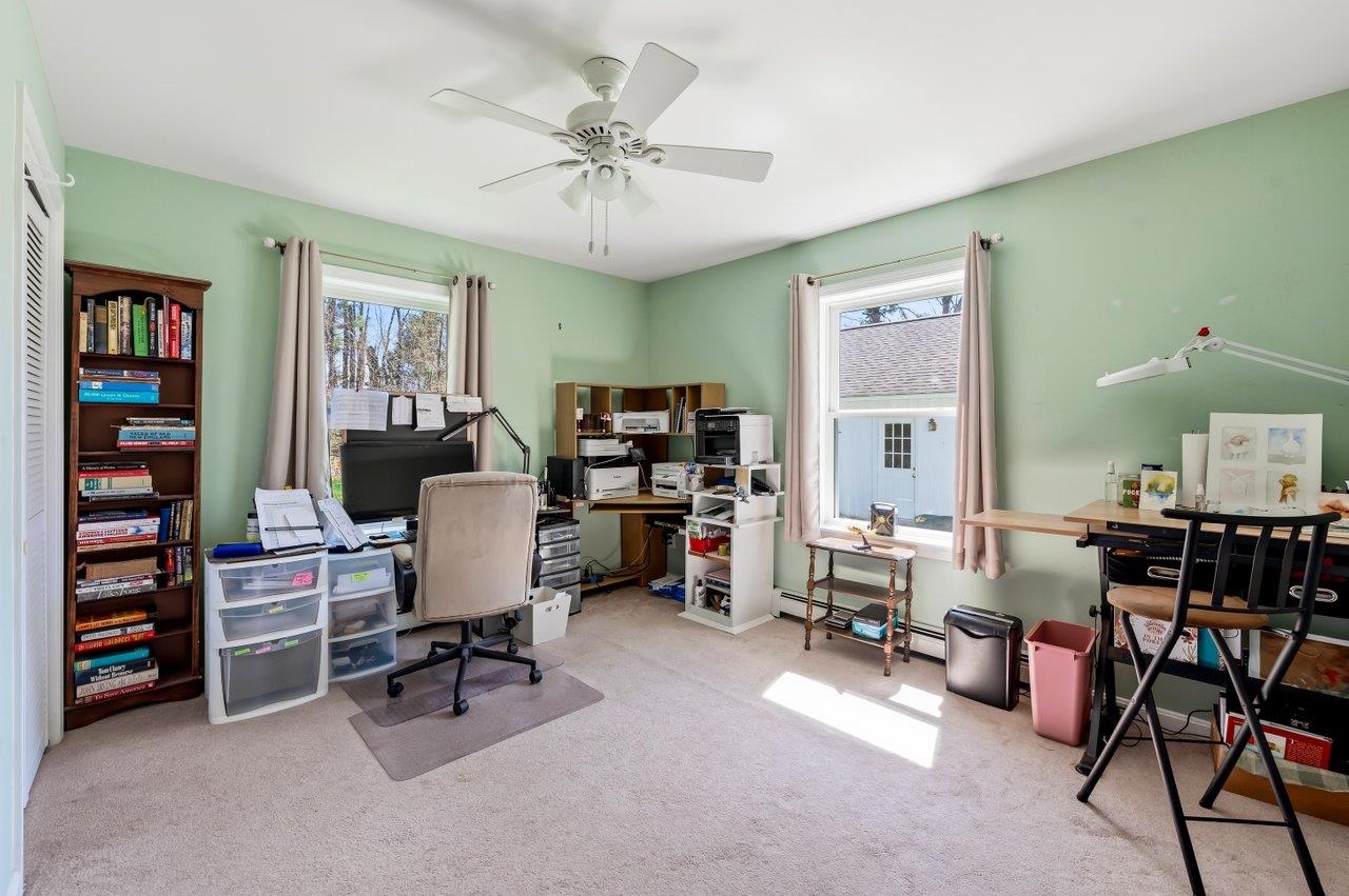 345 Stage Road Nottingham, NH 03290 - Photo 12 of 18