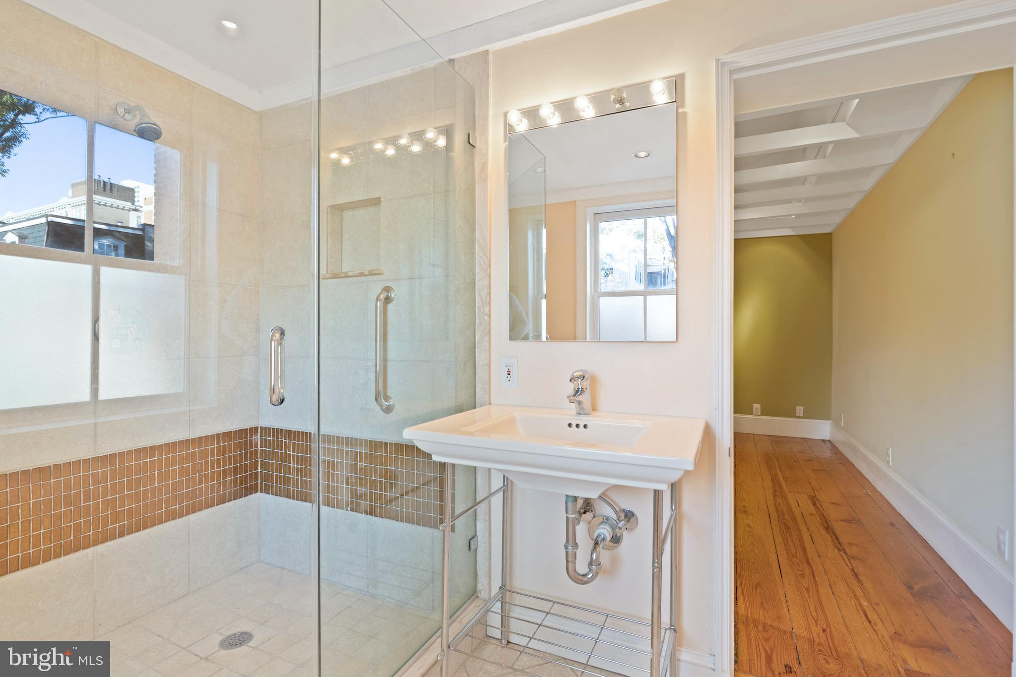 2215 Rittenhouse Square Philadelphia, PA 19103 - Photo 23 of 45 Gallery Image 23